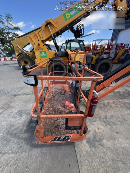2019 JLG 600AJ