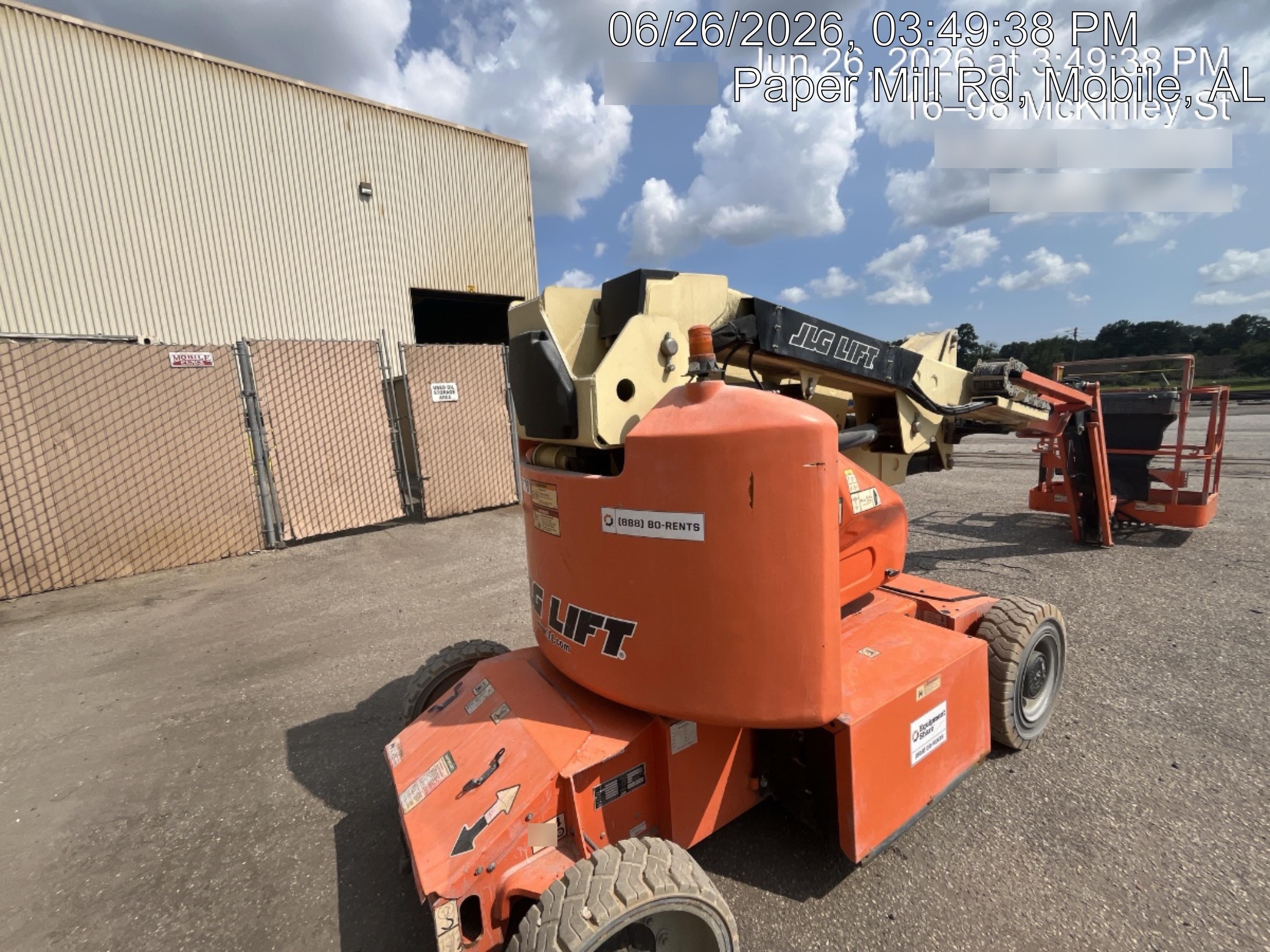 2020 JLG E400AJPN
