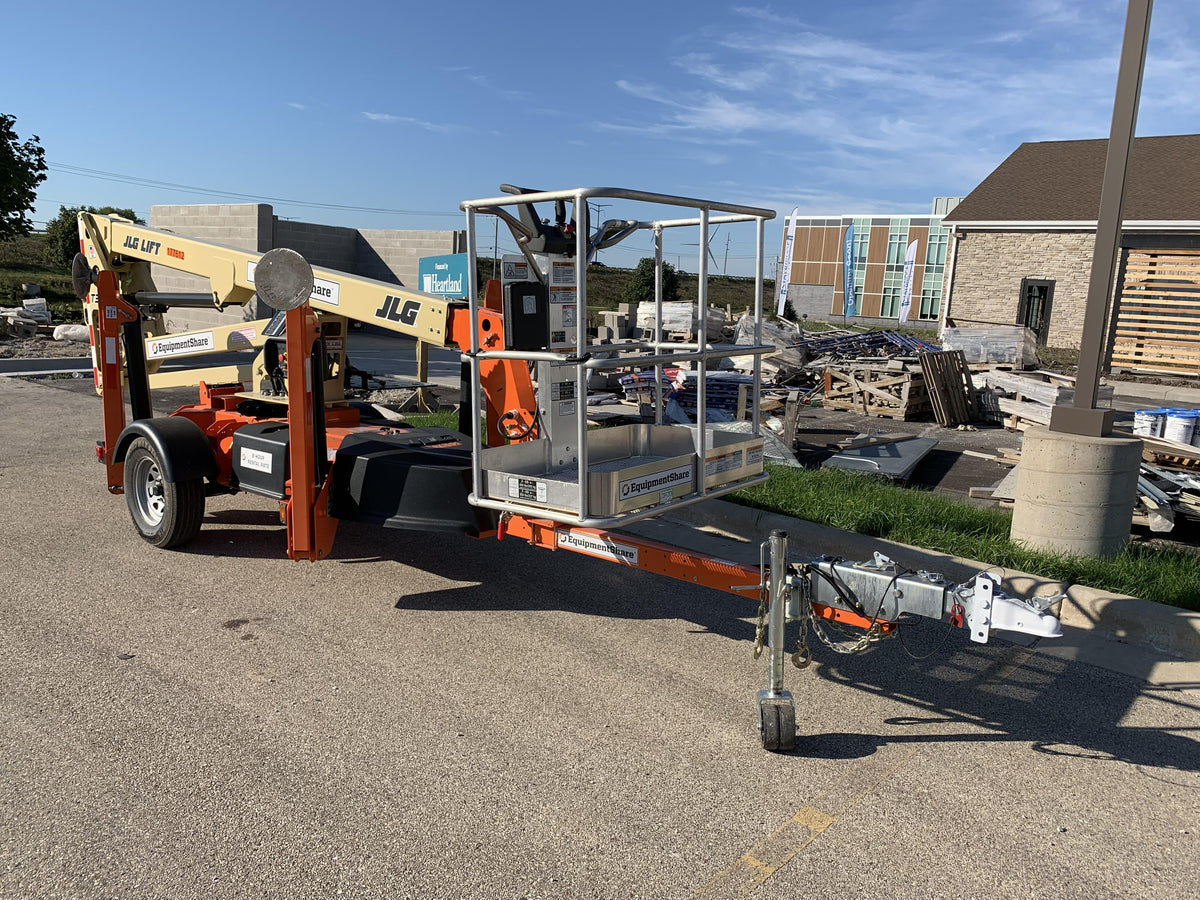 2021 JLG T350