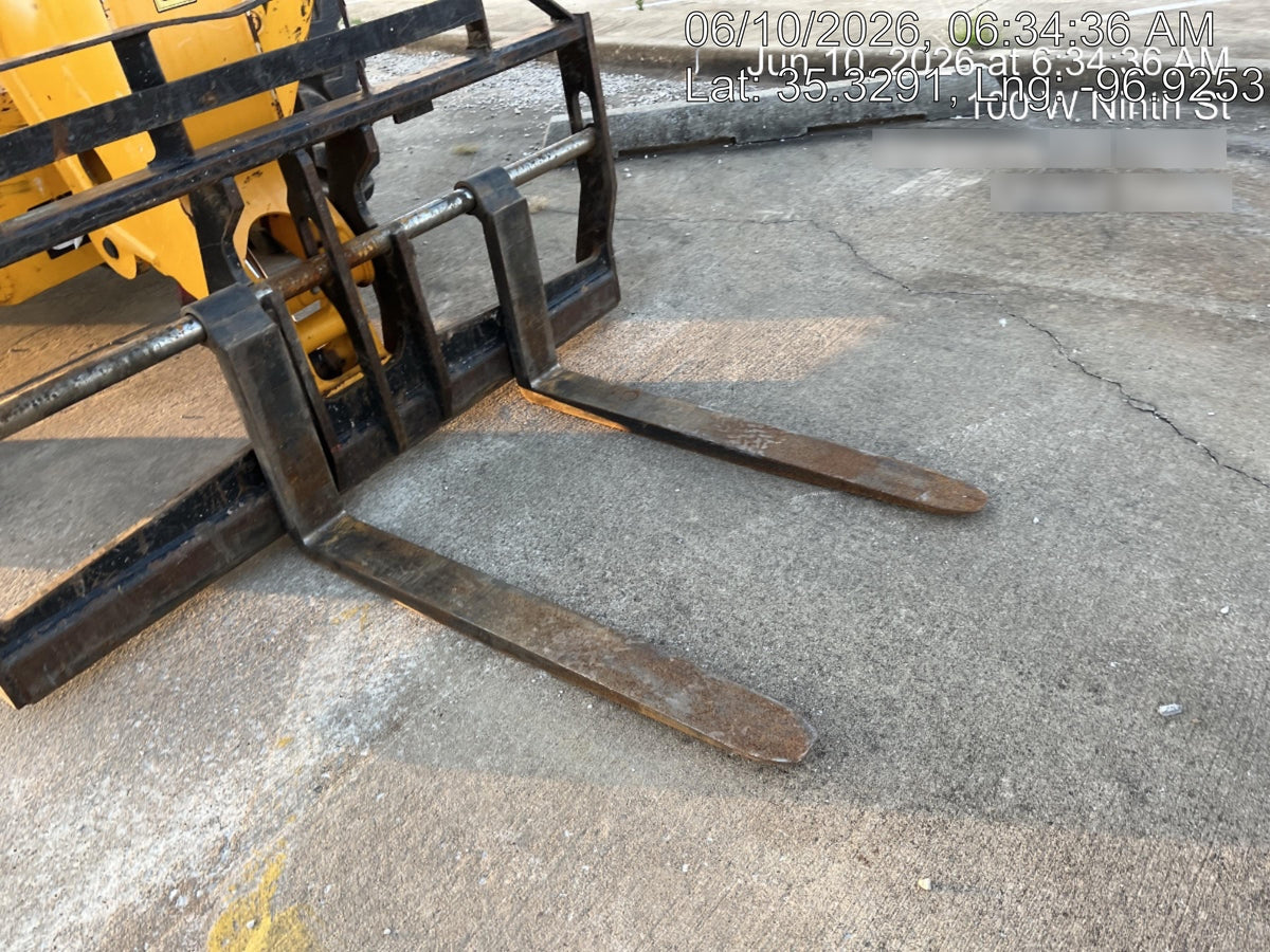 2022 JCB 510-56