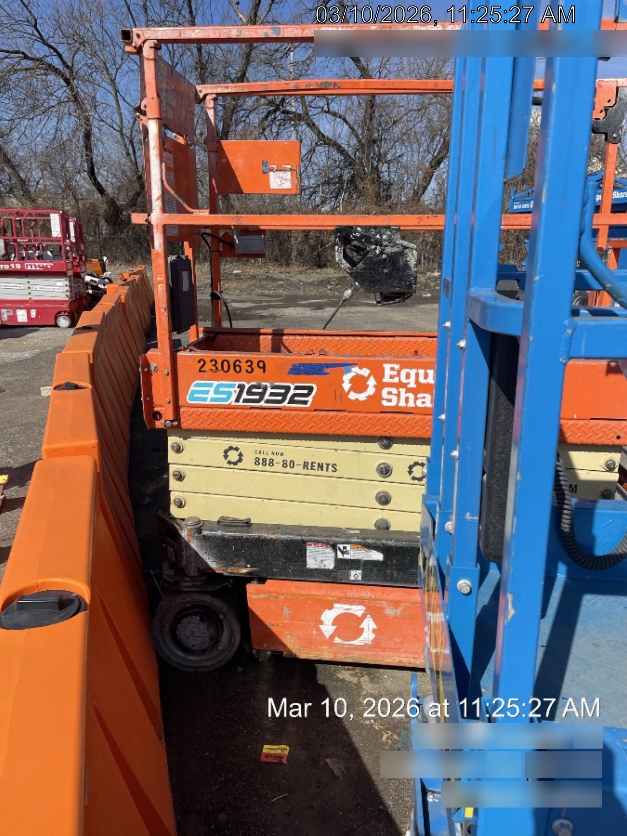 2022 JLG ES1932