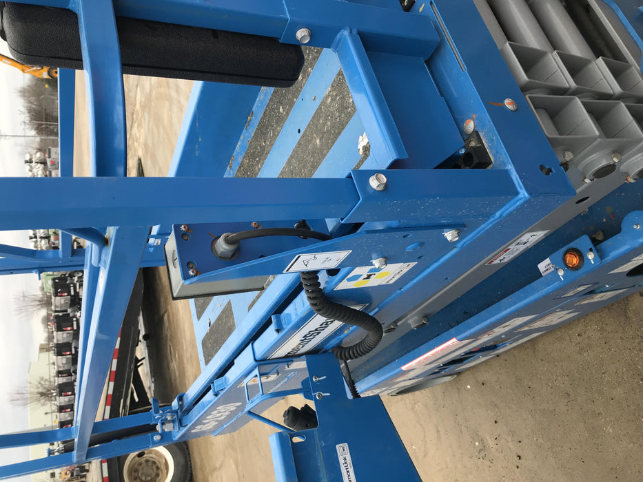 2019 Genie GS-1930 Fixed Rails with Chain Entry