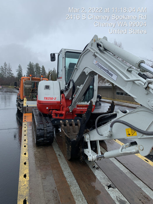 2021 TAKEUCHI TB250-2C