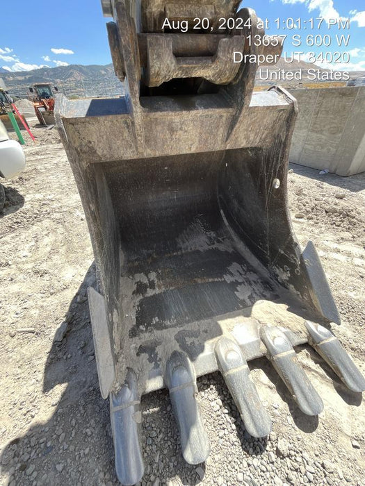 2020 DOOSAN Doosan 48" Bucket