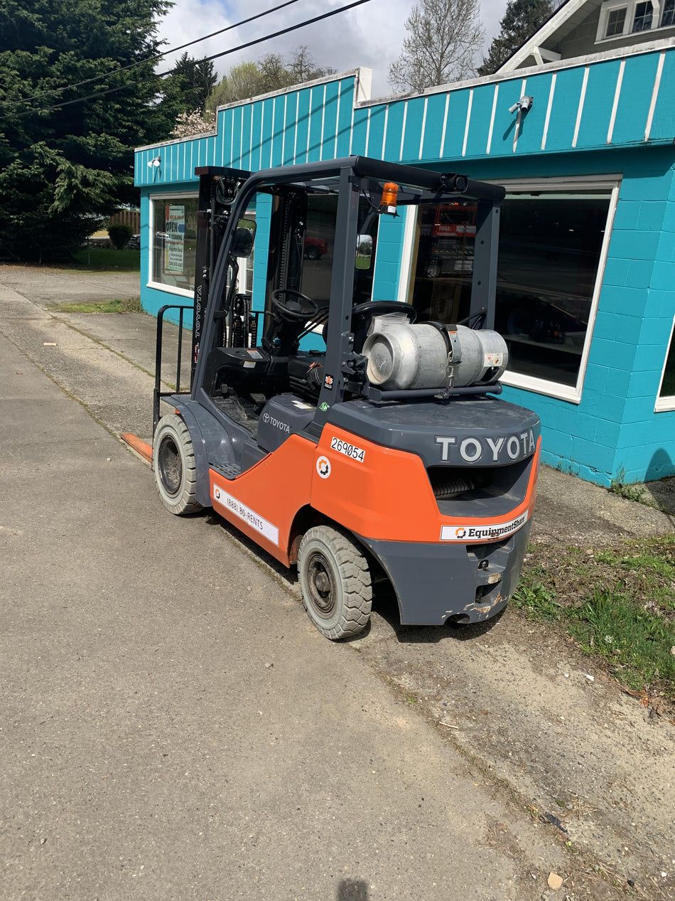 2022 TOYOTA 50-8FGU25