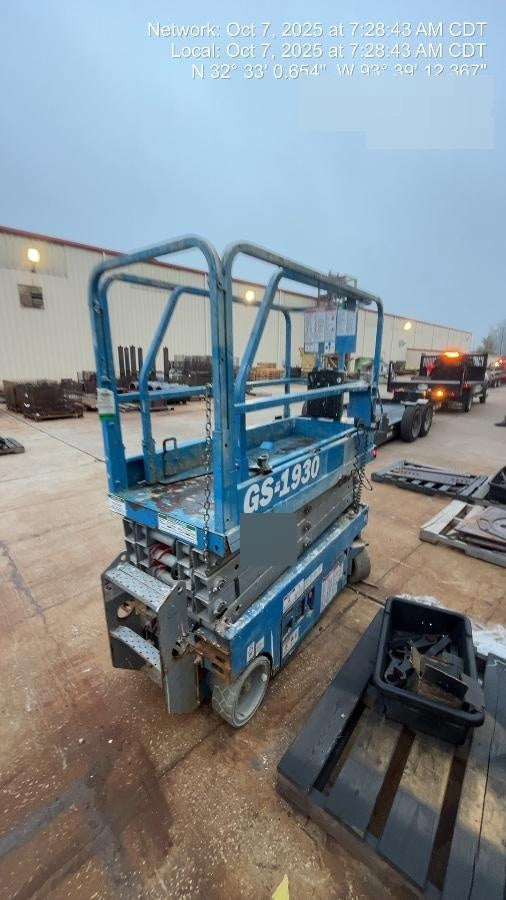 2019 Genie GS-1930 Fixed Rails with Chain Entry