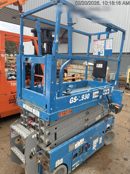 2020 Genie GS-1930 Solid Non Marking Tires, Beacon, Folding rails with half height swing gate
