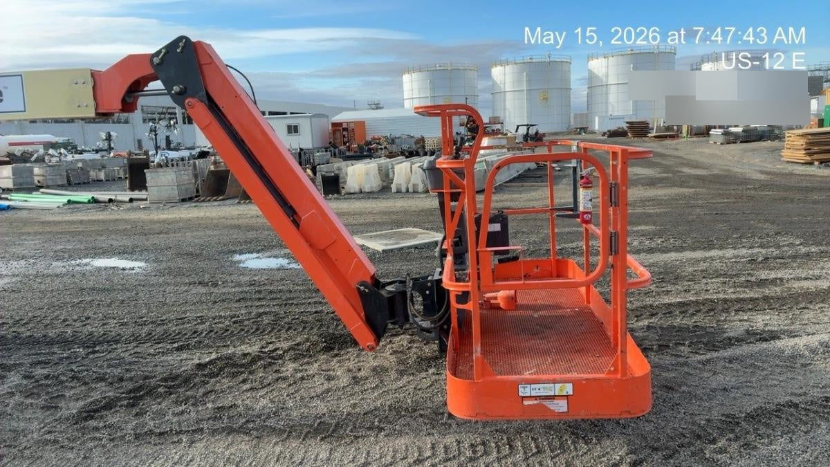 2021 JLG 460SJ