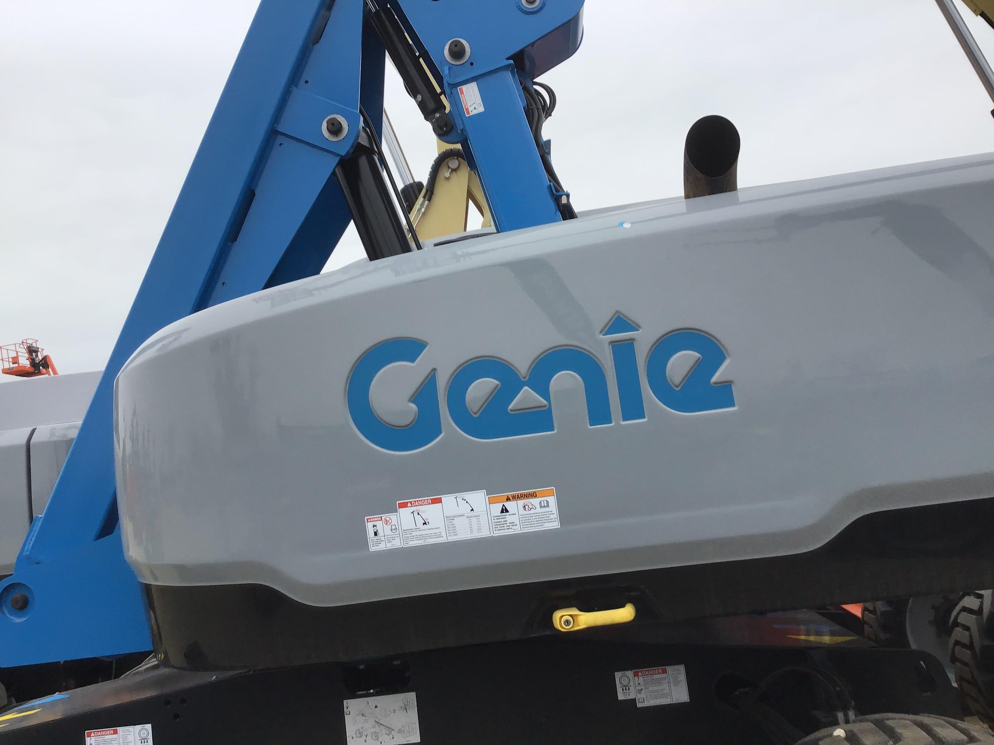 2018 GENIE S-65