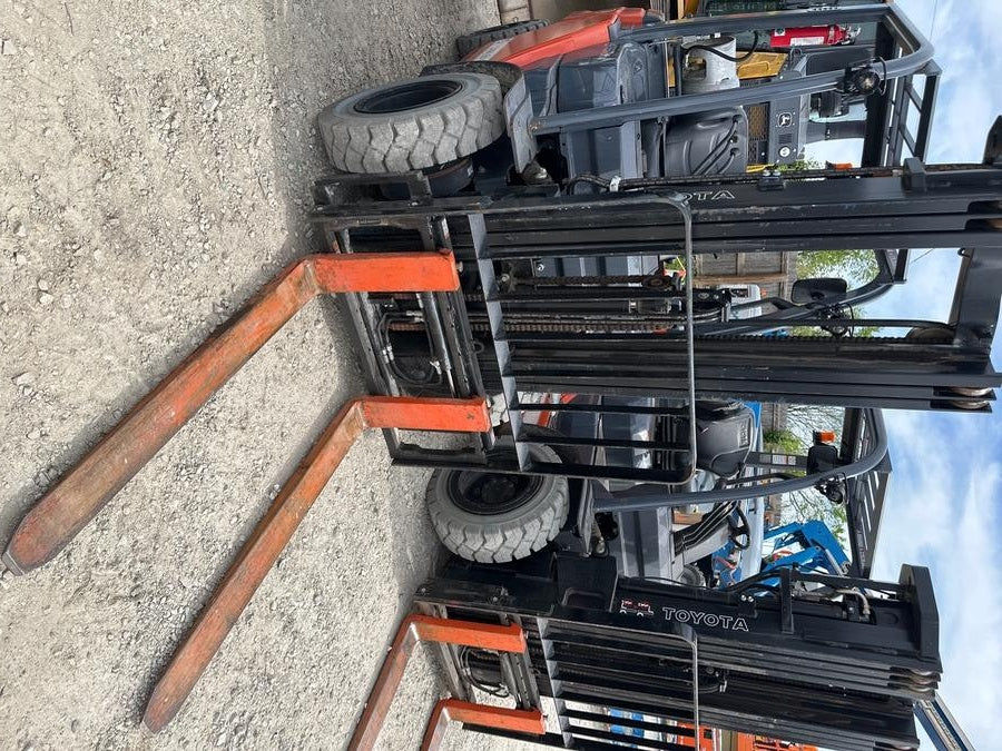 2022 TOYOTA 50-8FGU25