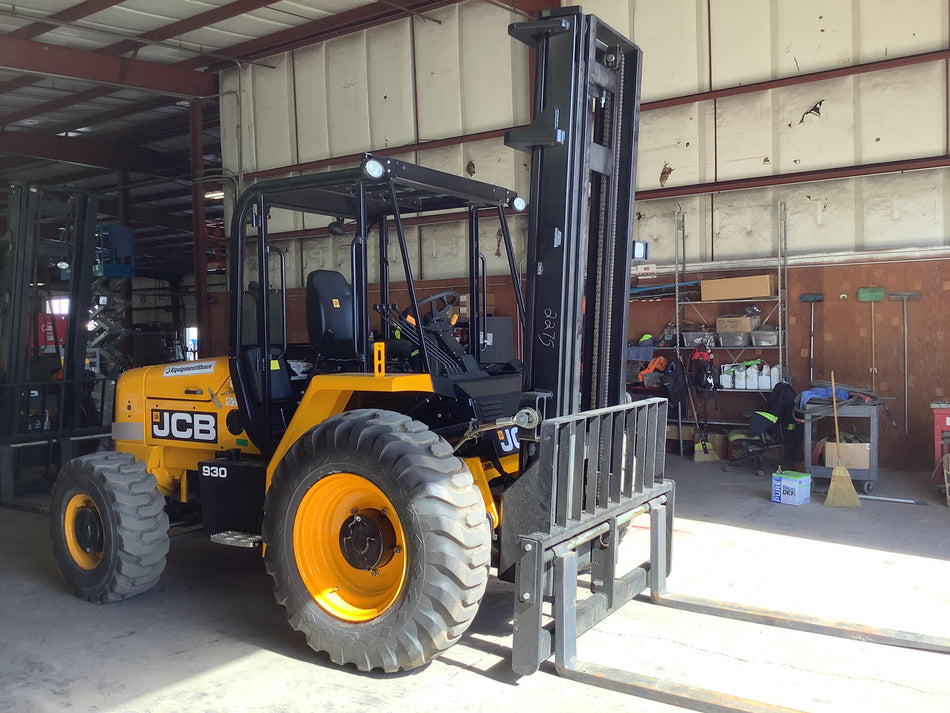 2021 JCB 930-4