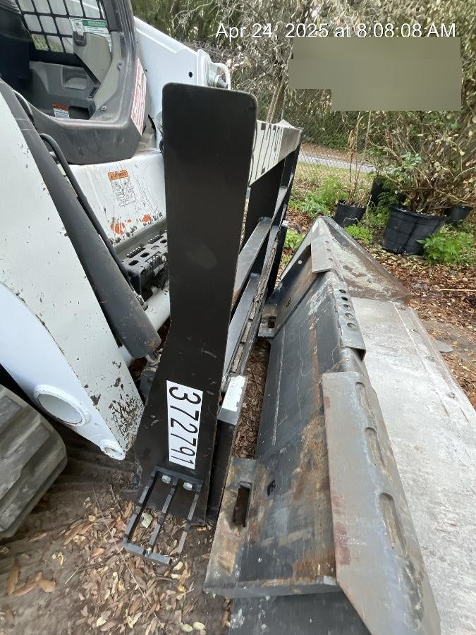 2023 ARROW MATERIAL HANDLING F5100CB