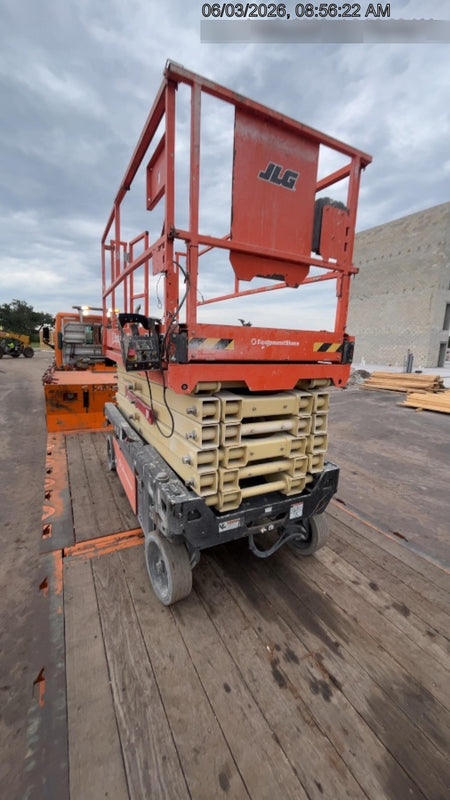 2022 JLG R4045