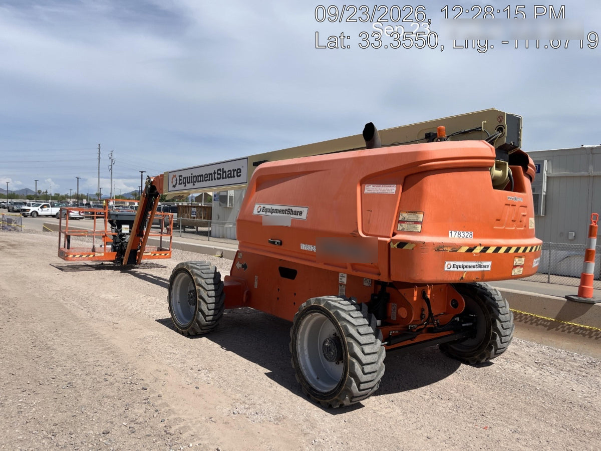 2021 JLG 660SJ
