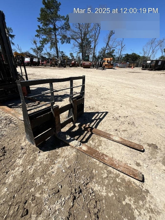 2022 ARROW MATERIAL HANDLING 60" Pallet Forks - Arrow