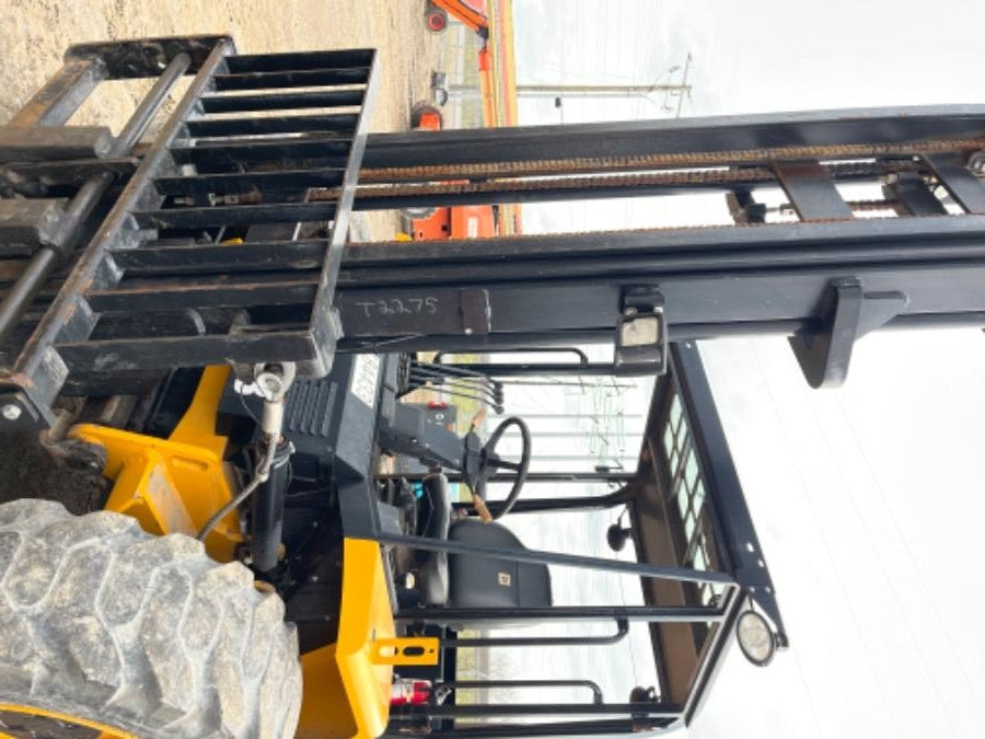 2021 JCB 930-4