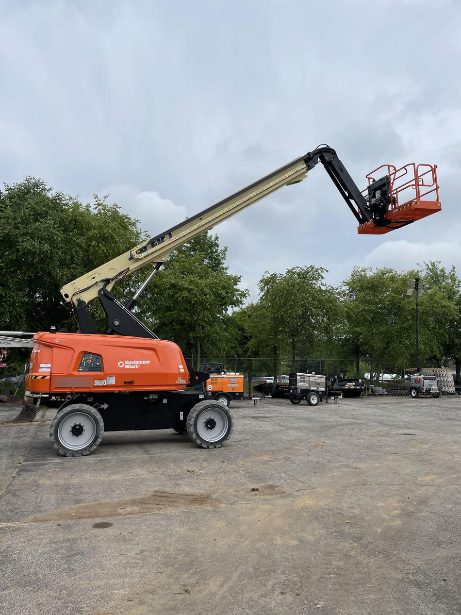 2025 JLG 660SJ