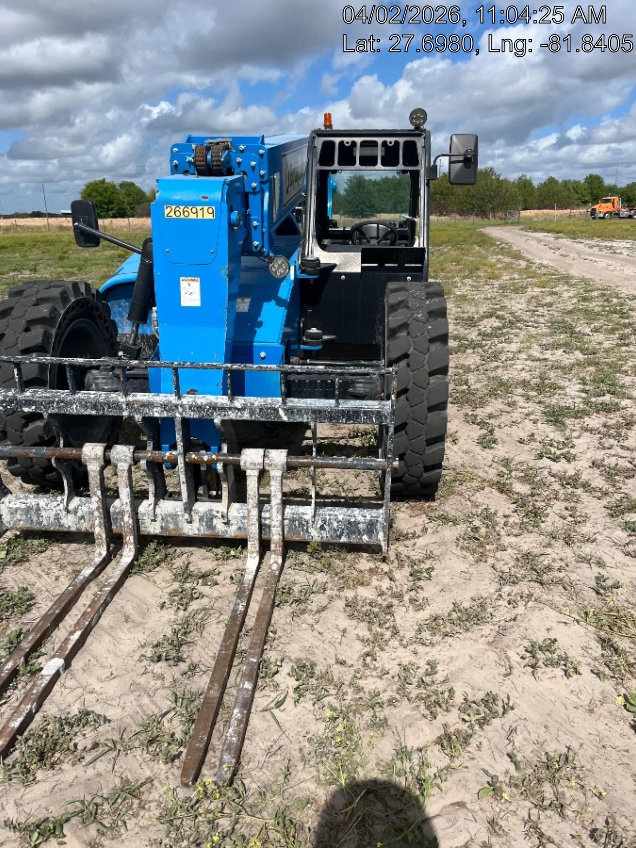 2022 GENIE GTH-636