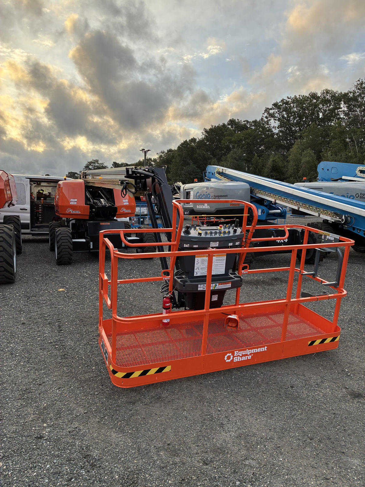 2026 JLG 660SJ