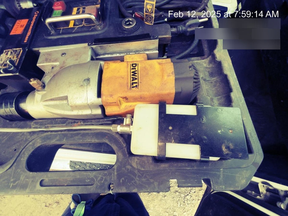 2022 DEWALT DWE1622K