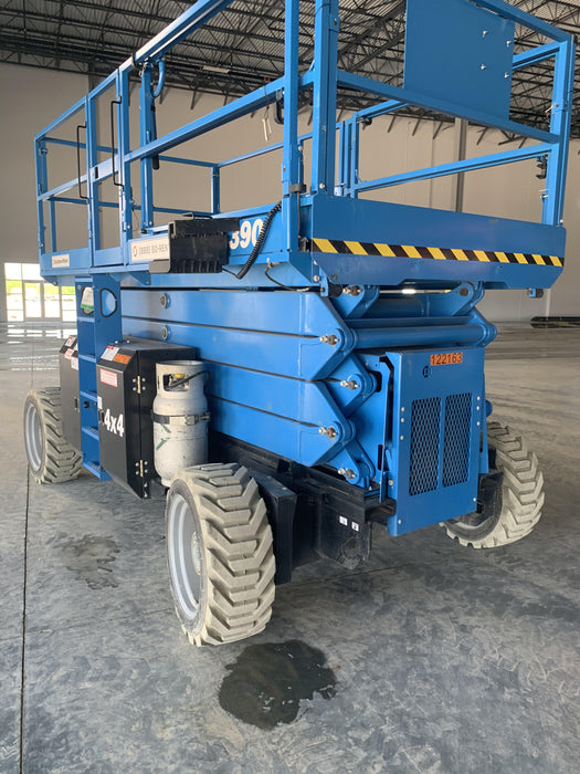 2020 GENIE GS-4390 RT