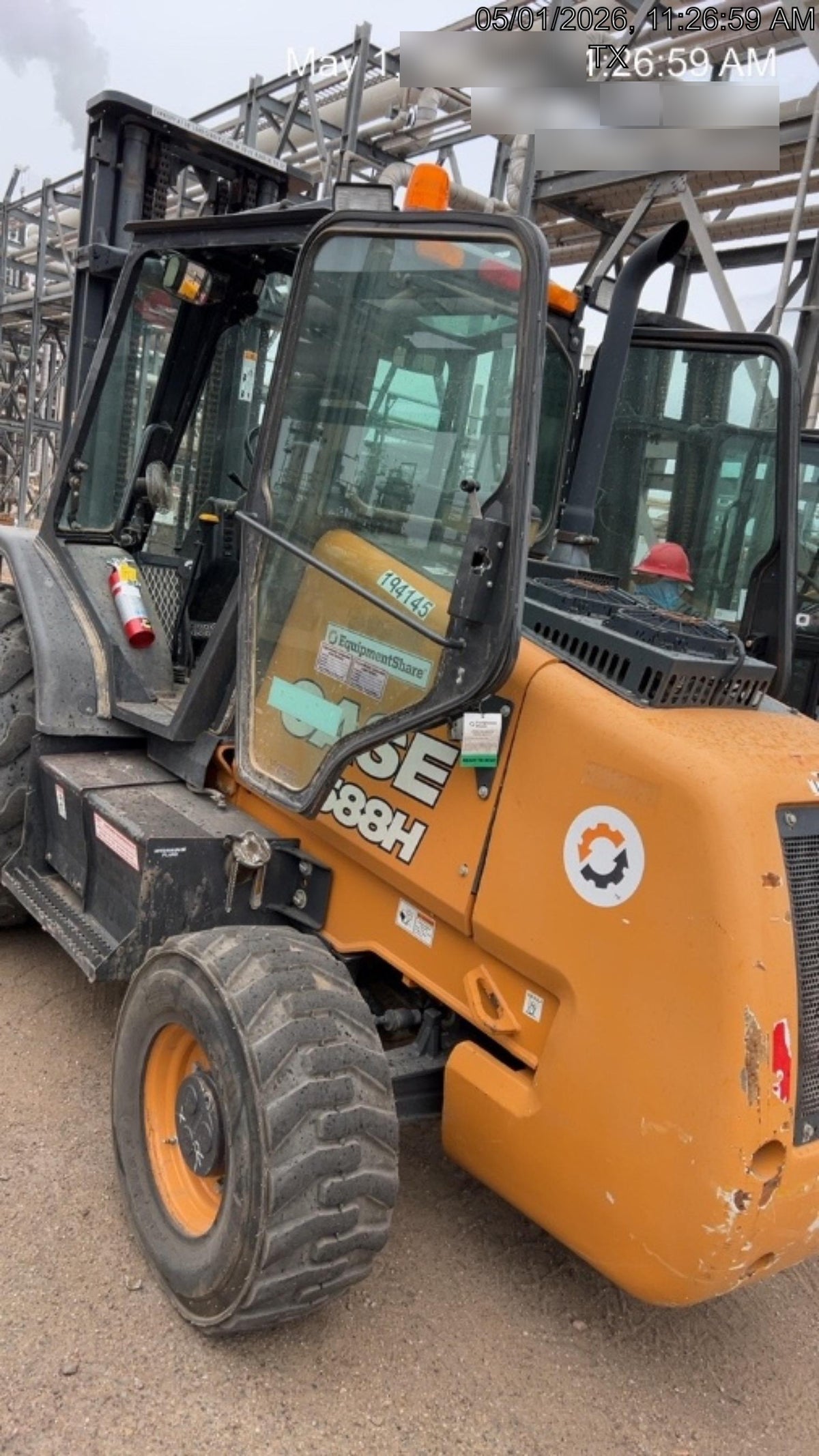 2021 CASE 588H