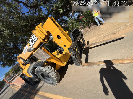 2021 JCB 512-56
