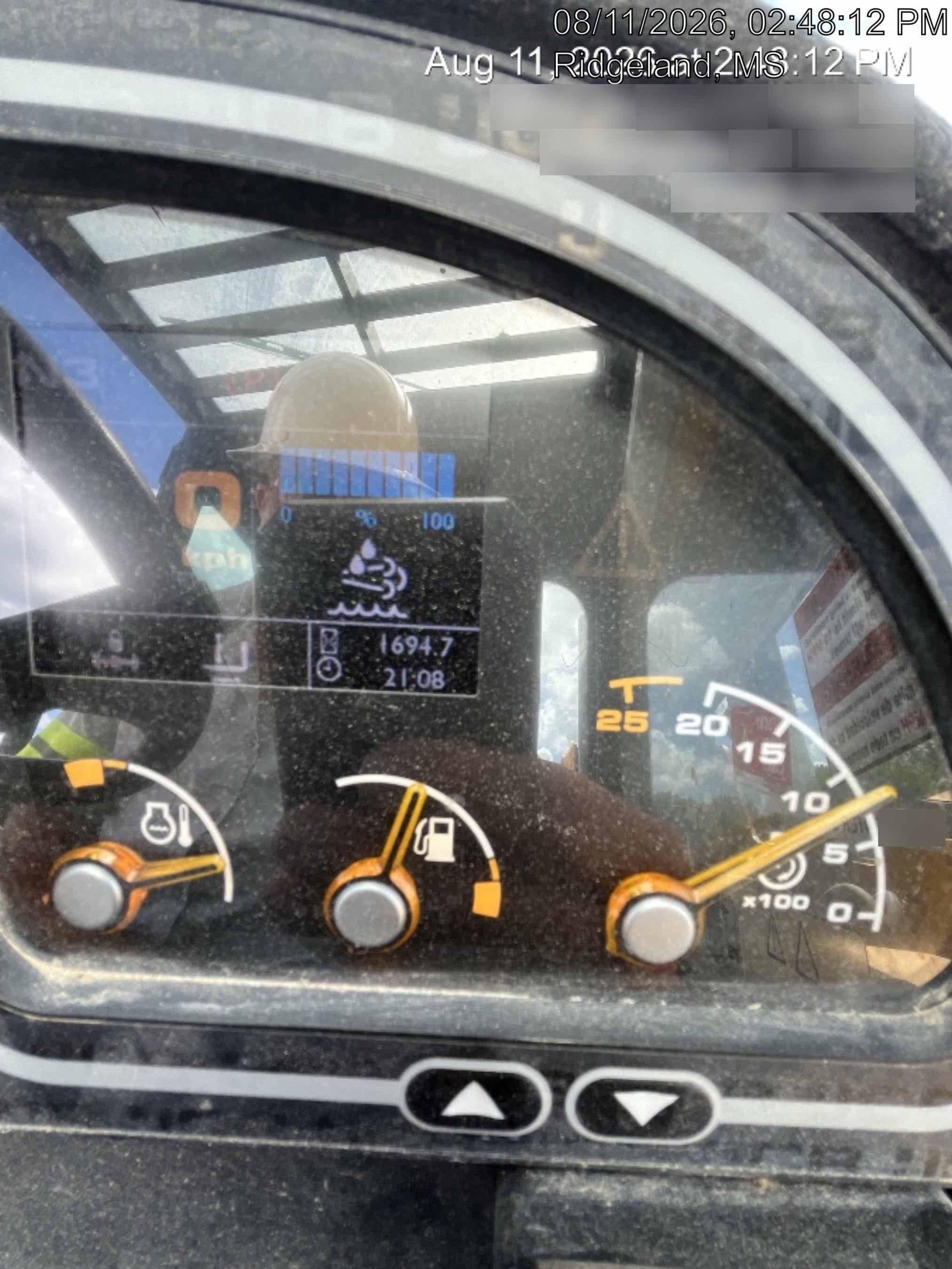 2025 JCB 512-56
