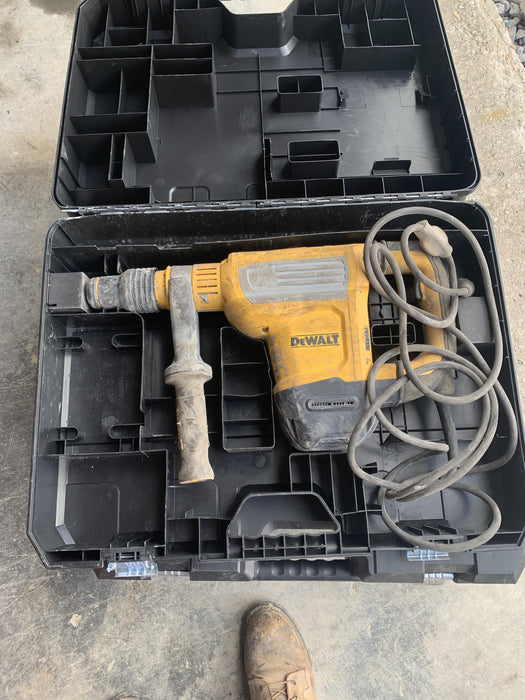 2021 DEWALT D25614K