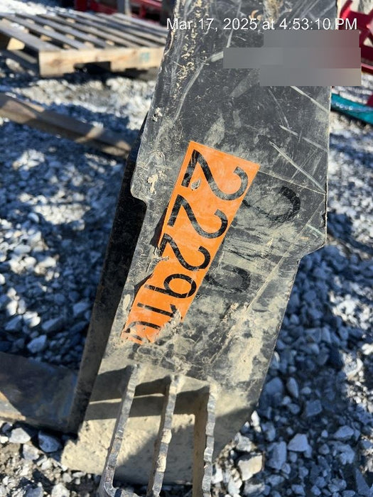 2022 PALADIN 48" Pallet Forks - Paladin