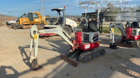 2022 TAKEUCHI TB210R