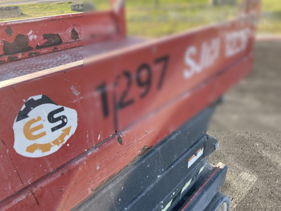 2016 Skyjack SJIII-3226 26' Scissor Lift