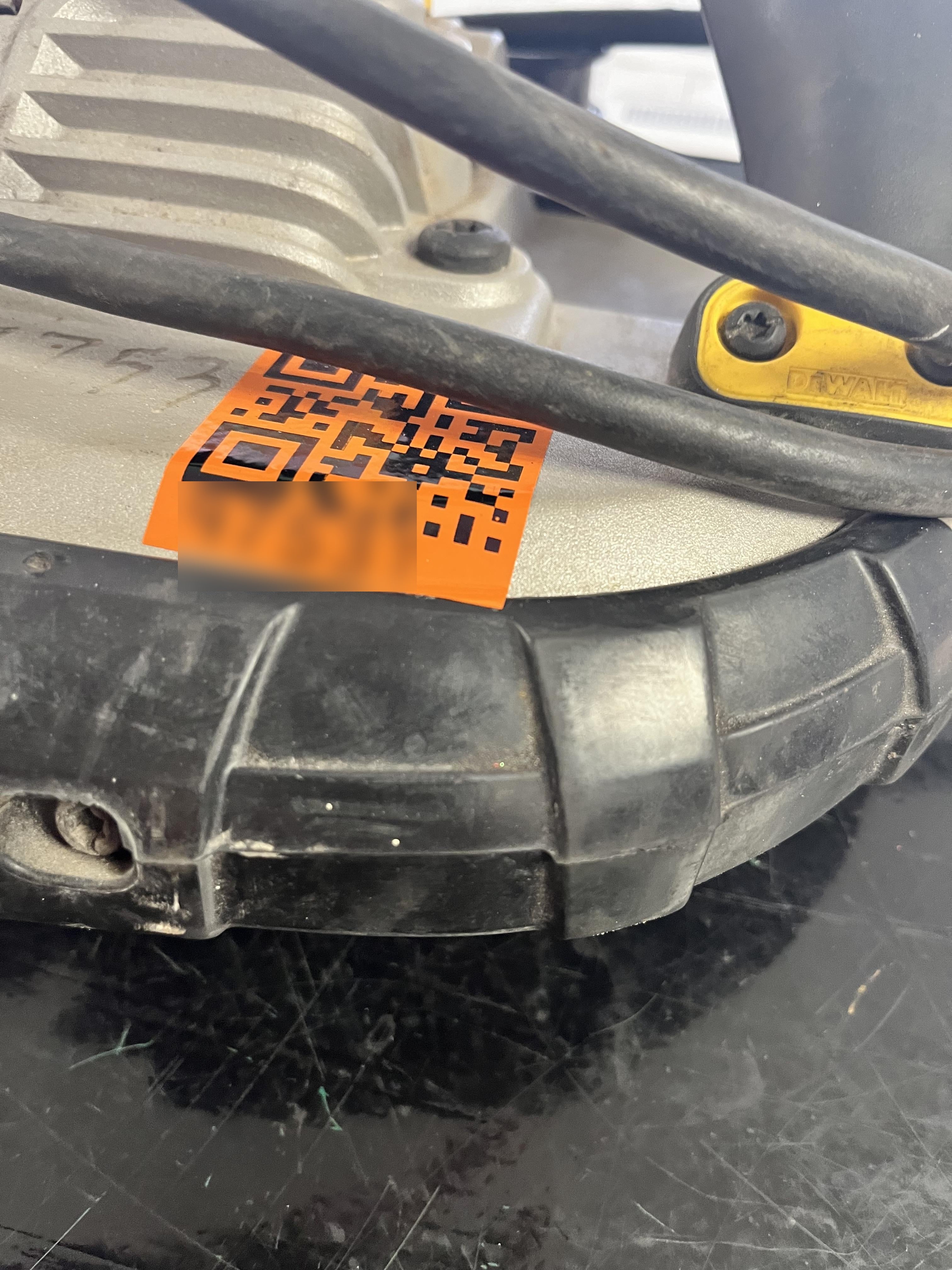 2020 DEWALT DWM120
