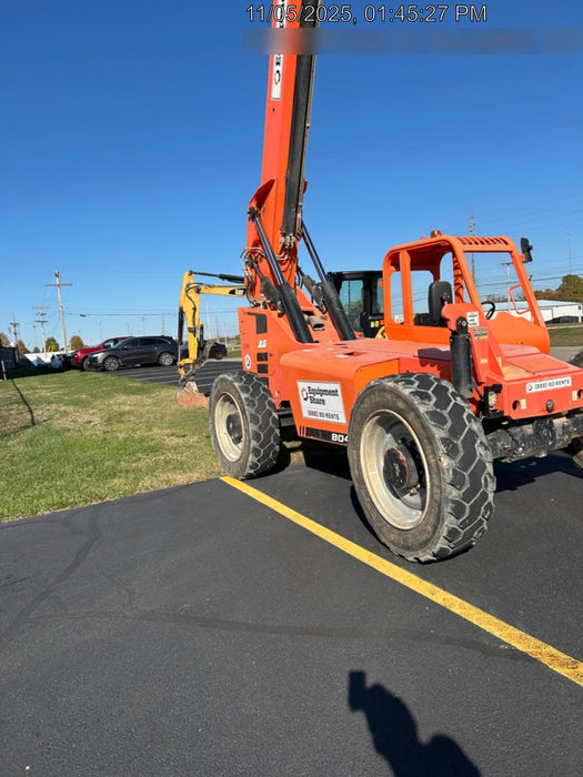 2020 Skytrak 8042 74 Hp, FF Tires, Work Lights, Beacon, Aux Hydraulics, Back up Alarm, Lifting Eye, ES Decals