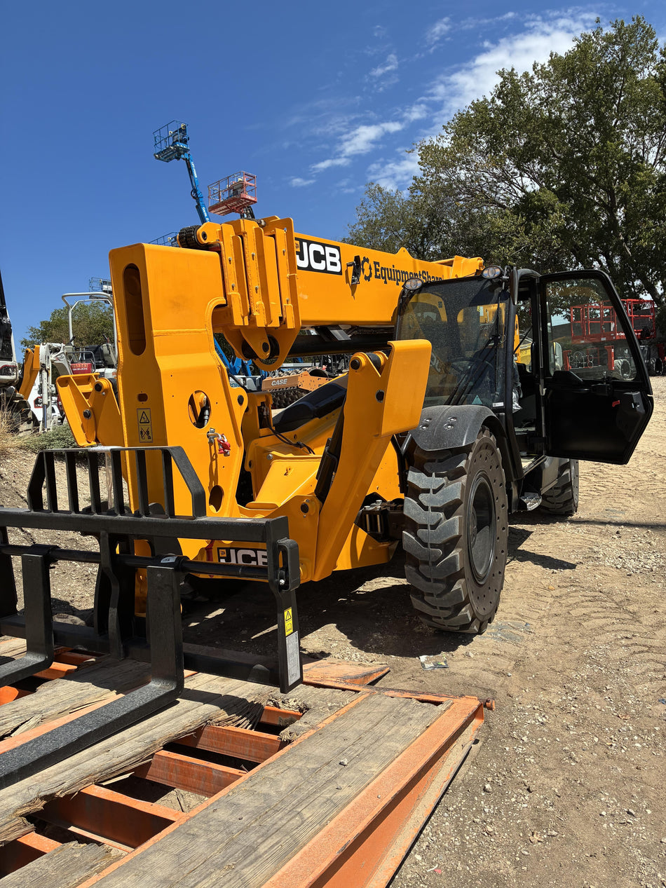 2026 JCB 510-56