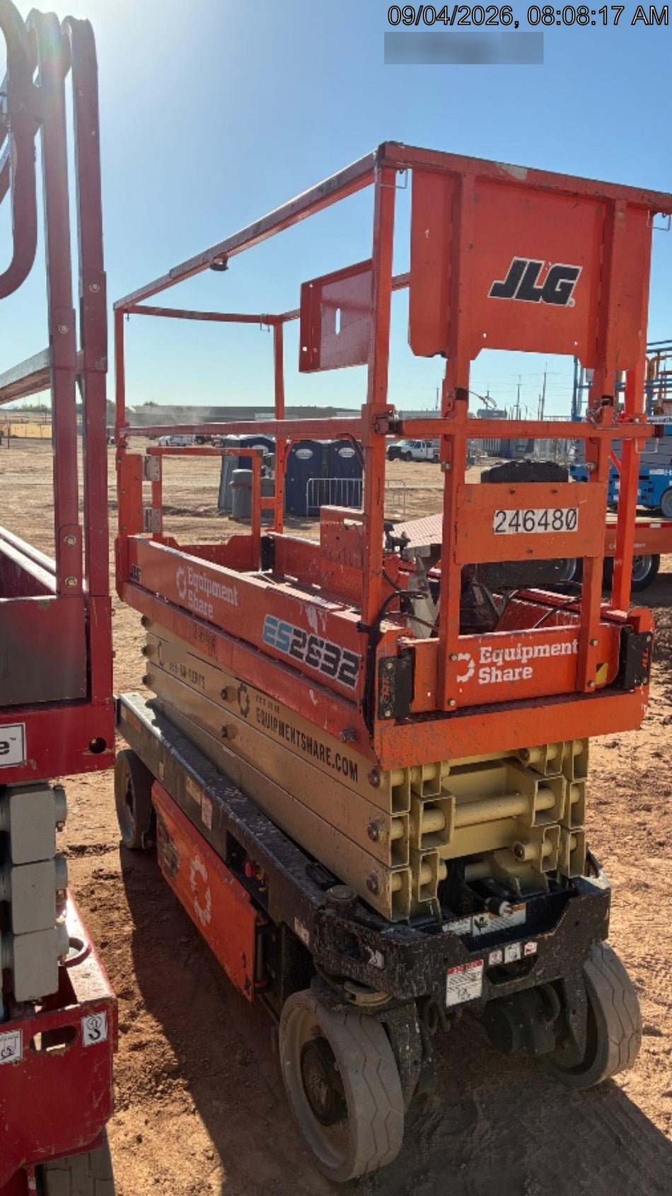 2022 JLG ES2632