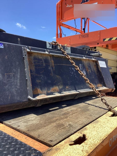 2021 PALADIN Sweepster SB72