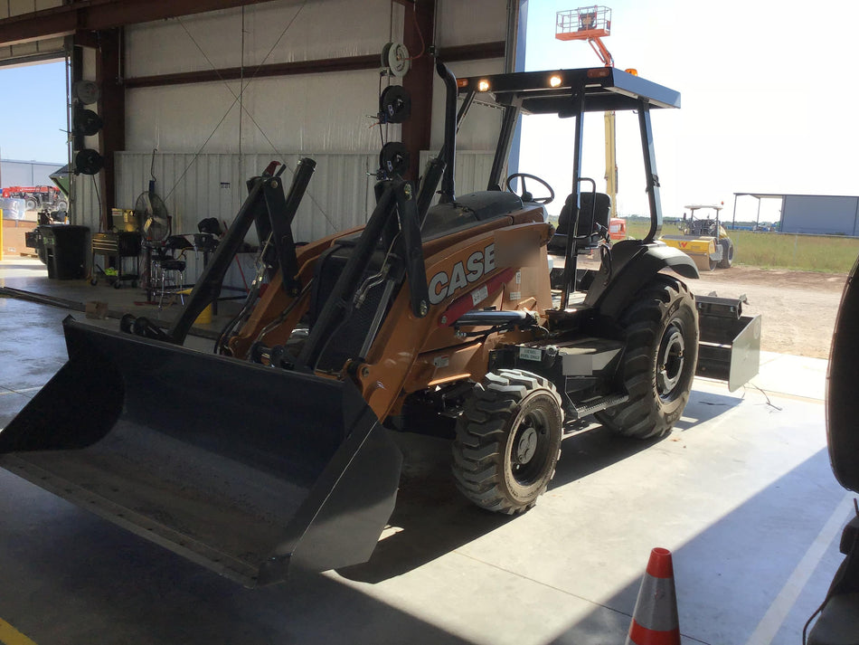 2019 CASE 570N EP