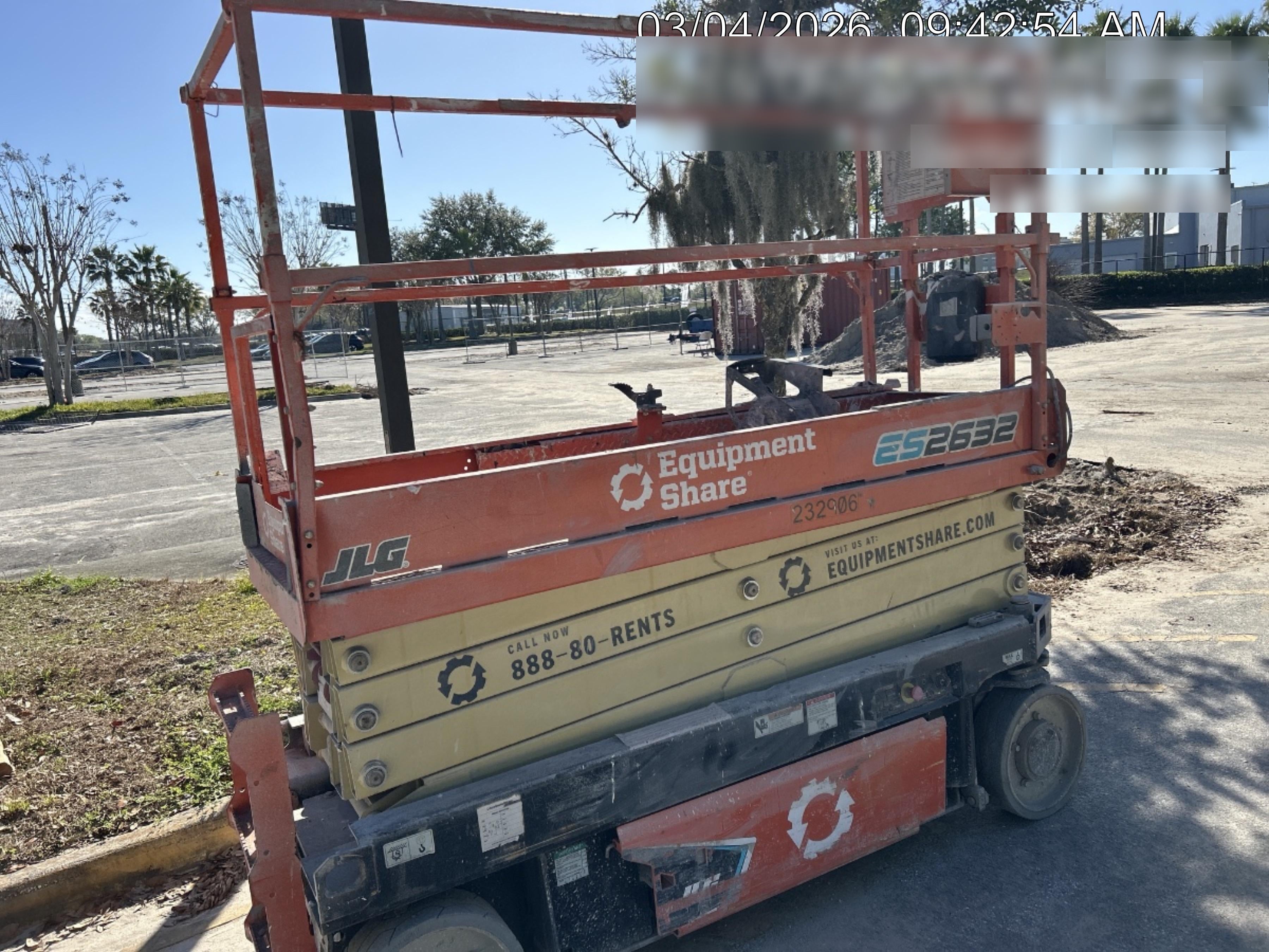2022 JLG ES2632
