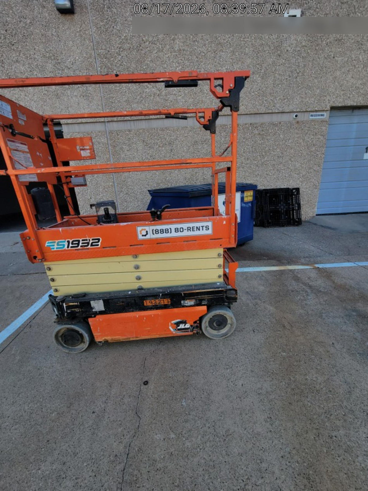 2021 JLG ES1932