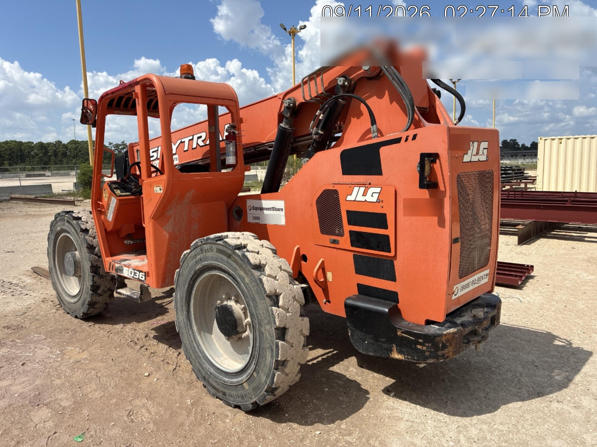 2019 Skytrak 6036 Canopy, Solid Tires, LED Work Lights, Beacon w/72" Carriage, 48" Pallet Forks