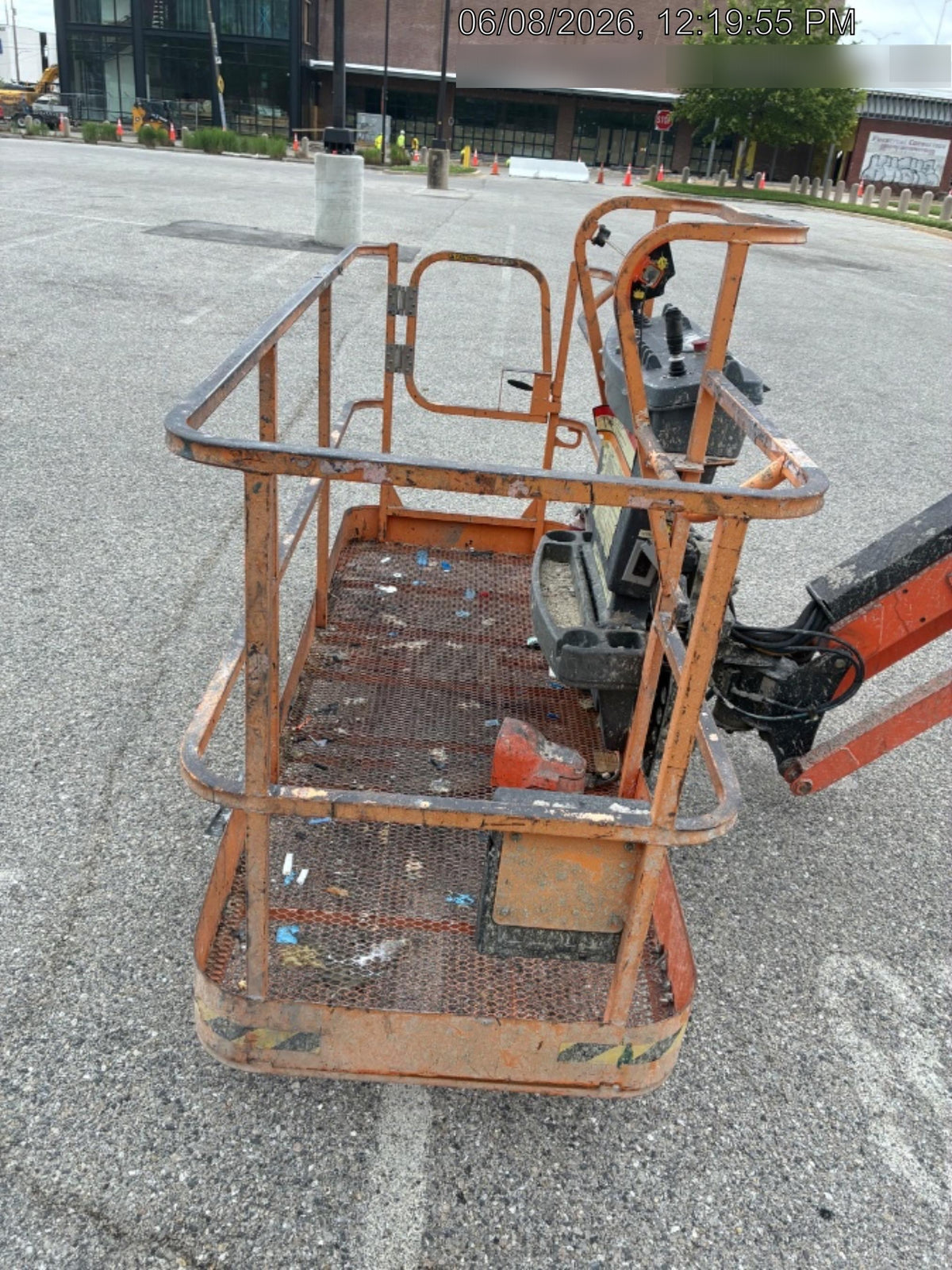 2021 JLG 660SJ