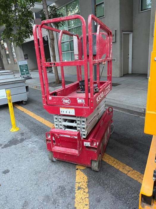 2020 MEC 1330SE Solid NM Tires, Steel Swing out Doors, LCS, Beacon, 900W Inverter