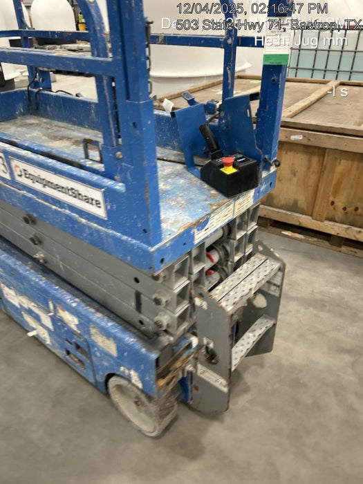 2019 Genie GS-1930 Fixed rails with chain Entry