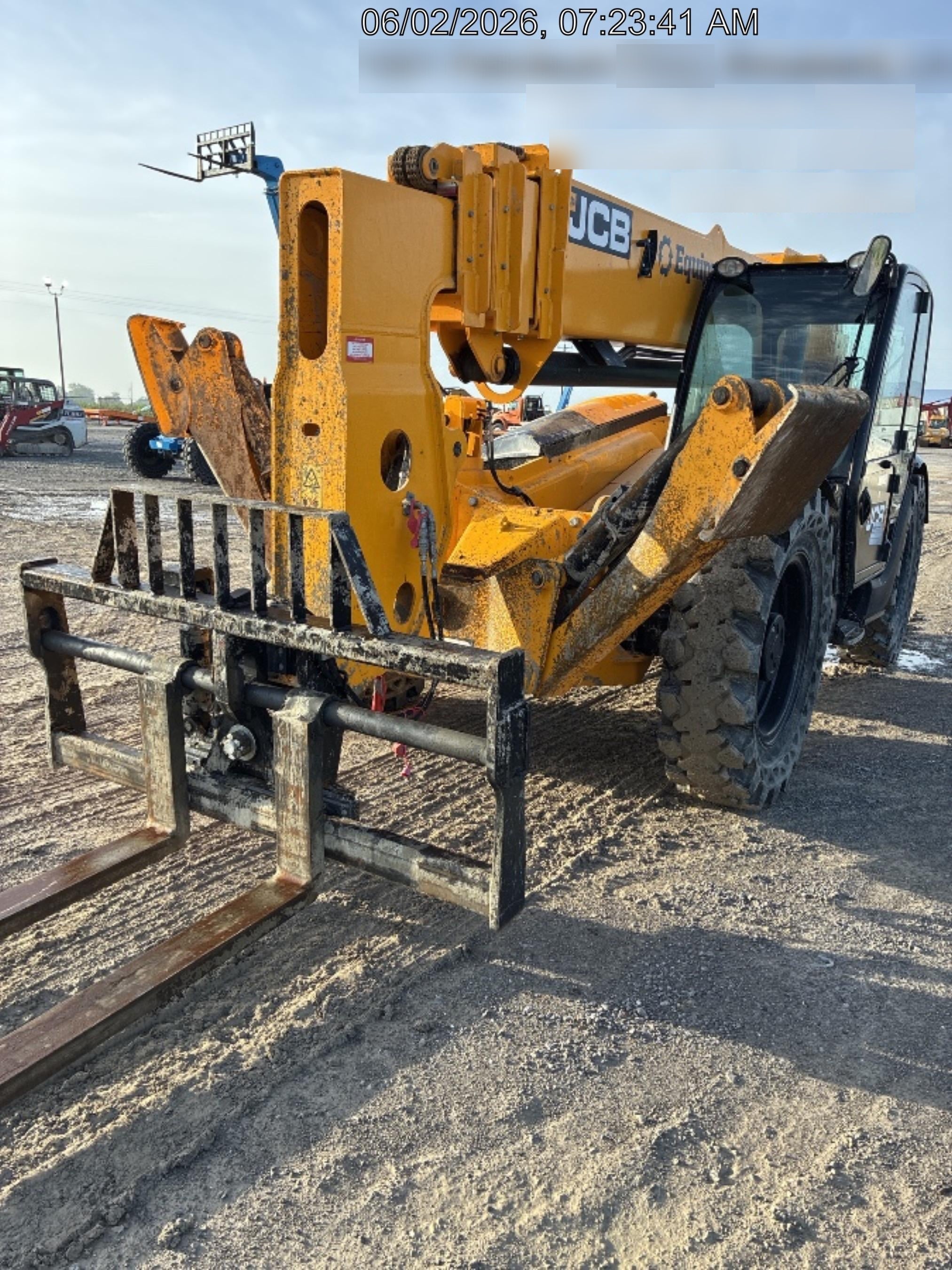 2025 JCB 514-56