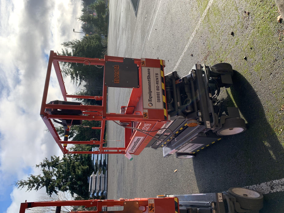 2020 Skyjack SJIII-3219 Solid NM Tires, Half height spring hinged entry gate, Dual Beacons, 800W Inverter