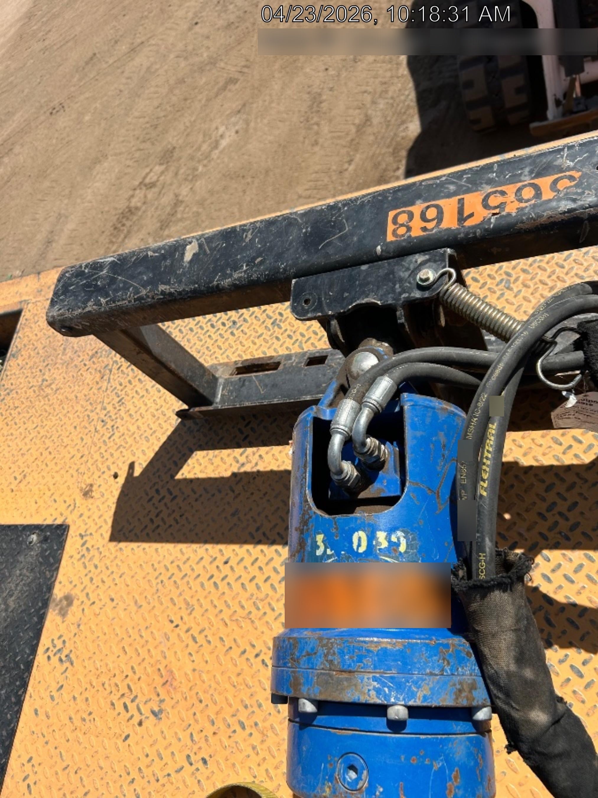 2023 AUGER TORQUE 3300-30
