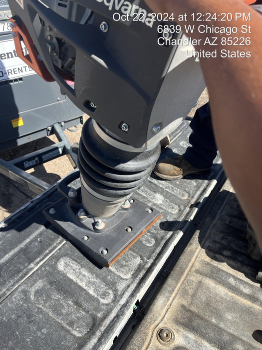 2024 HUSQVARNA LT6005