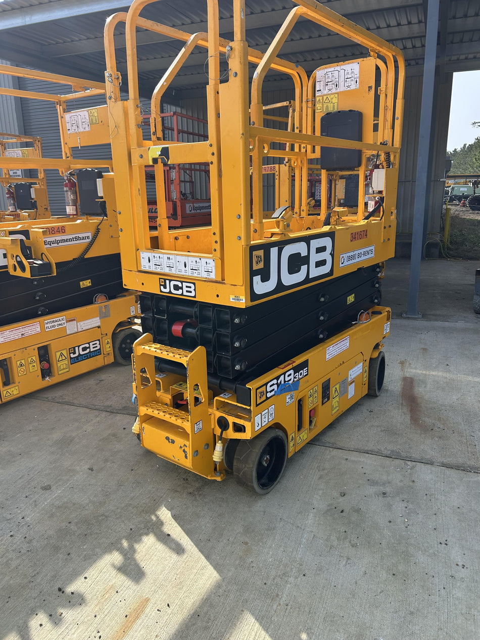 2023 JCB S1930E