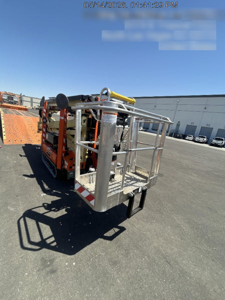 2019 JLG X600AJ